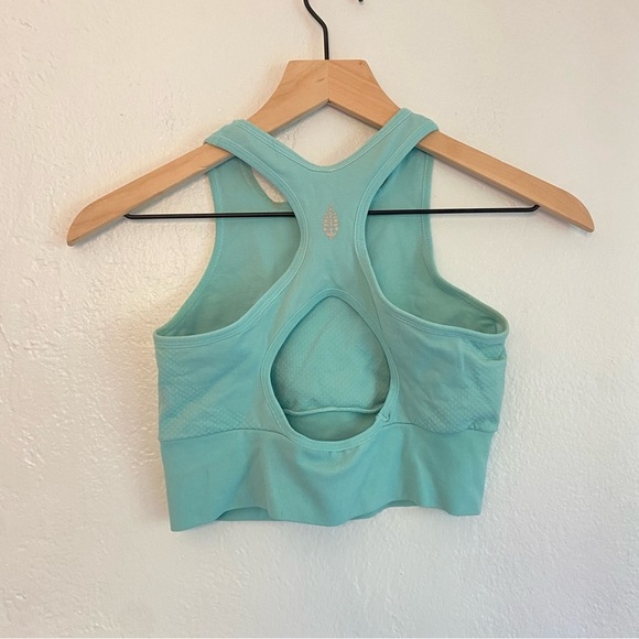 Free people movement with cute back cutout Aqua Tank Top for Women - Picture 3 of 3